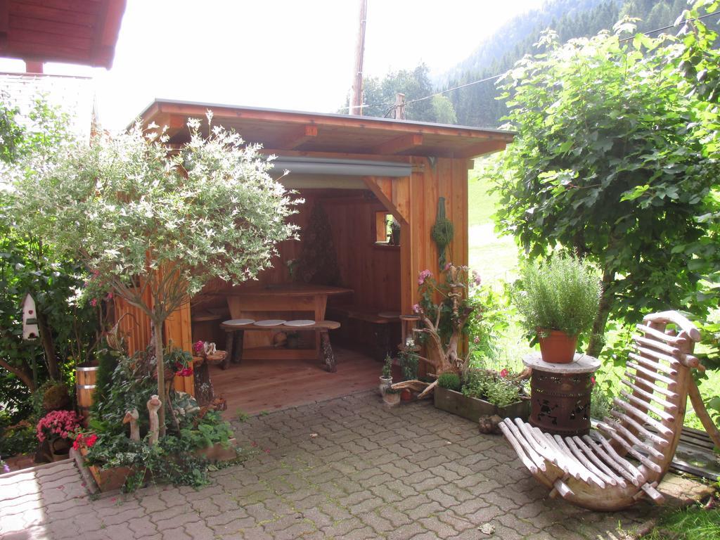 Ferienhaus Höll Russbach am Pass Gschütt Exterior foto