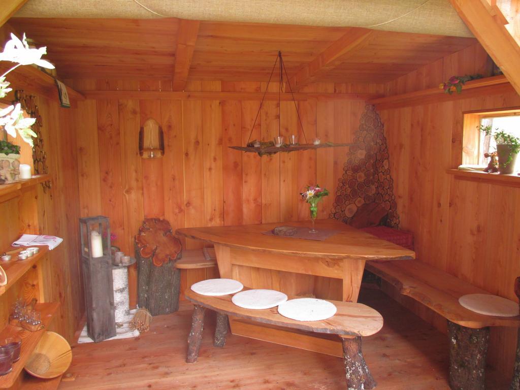 Ferienhaus Höll Russbach am Pass Gschütt Exterior foto