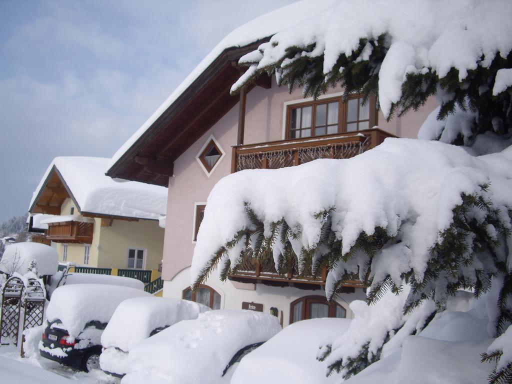 Ferienhaus Höll Russbach am Pass Gschütt Exterior foto